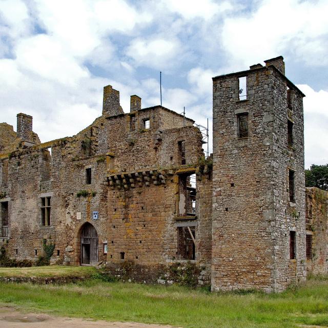 Chateau du Bois-Thibault Lassay Les Chateaux