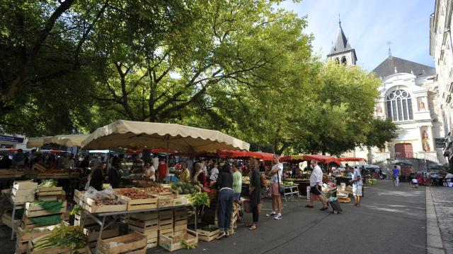 Marché de Laval