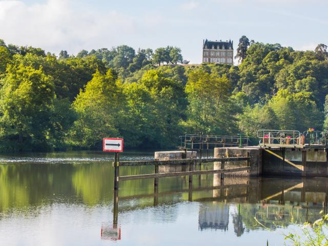 Les bords de la Mayenne Sud Mayenne Origné