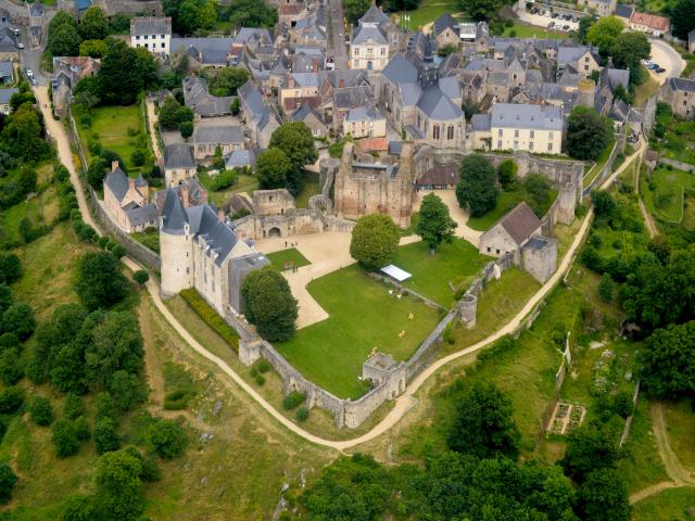 Sainte Suzanne Vue Du Ciel