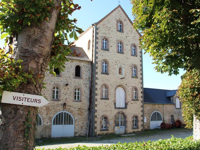 Abbaye D'entrammes - Batiment principal