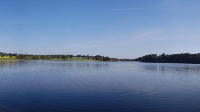 lac de Haute Mayenne