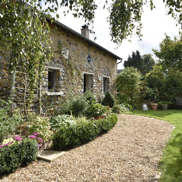 Gîte à l'Ombre Des Poiriers à Saint-Denis-du-Maine