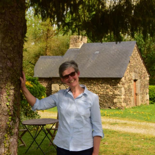 Jacqueline Guy - Gîte de la ferme des deux vallées à Hambers