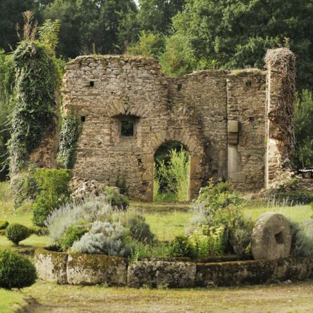 Chambres D'hôtes Château De La Chasse Guerre à Hardanges