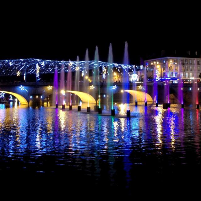 Les Lumieres De Laval 2015 Laval (ville) Cp Bernard Girault 1920px