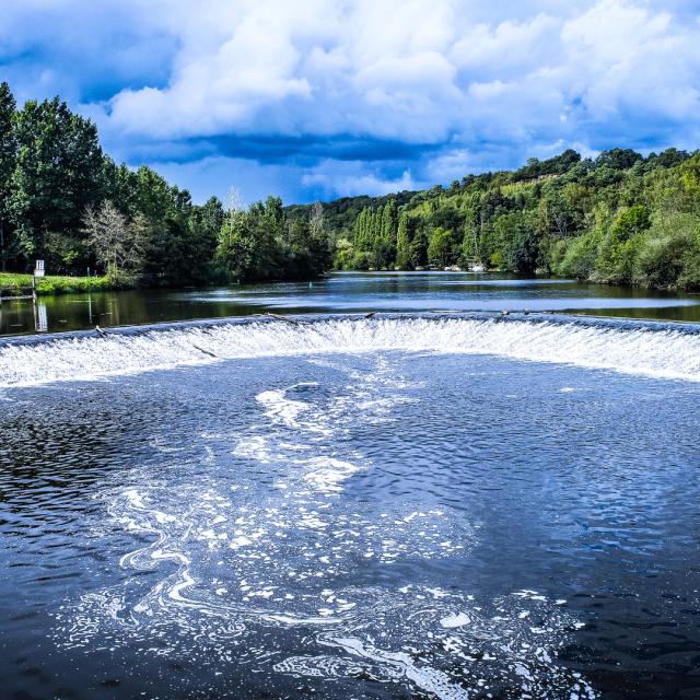 écume rivière la Mayenne