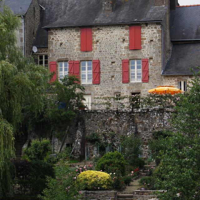 Lassay Les Chateaux Parc Naturel Regional Normandie Maine Lassay Les Chateaux