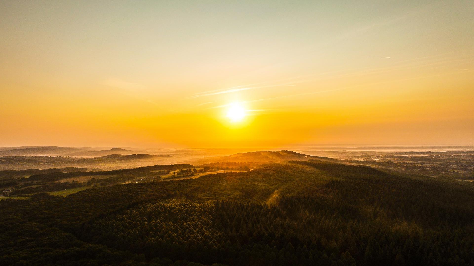 couche-de-soleil-mont-des-avaloirs.jpg