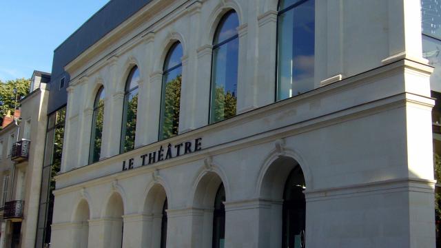 303095 Le Theatre De Laval Laval Tourisme