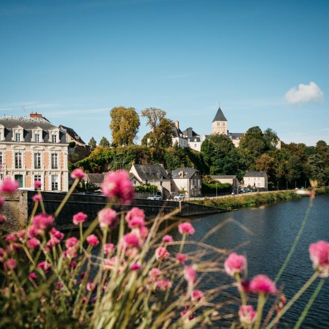 Chateau Gontier Chateau Gontier Cp Leblogcashpistache Mayenne Tourisme 1920px