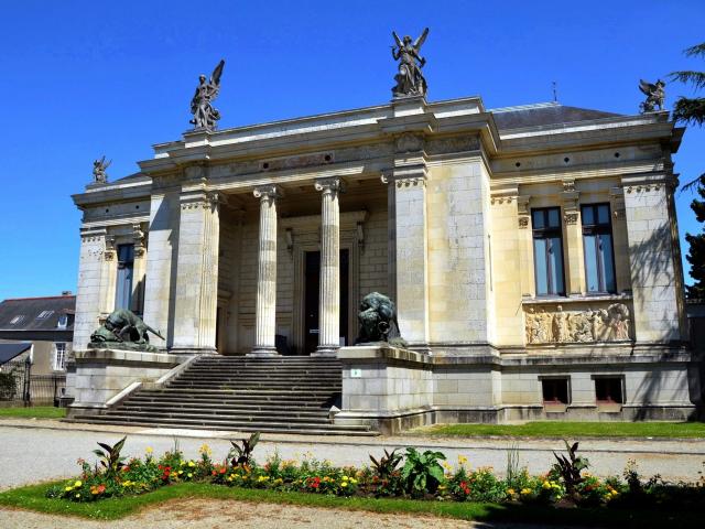 Musée Des Sciences Laval Cp B.girault