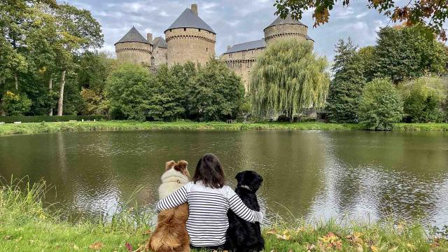 Lassay Les Châteaux Étang Du Château ©piedsetpatteslies Copie