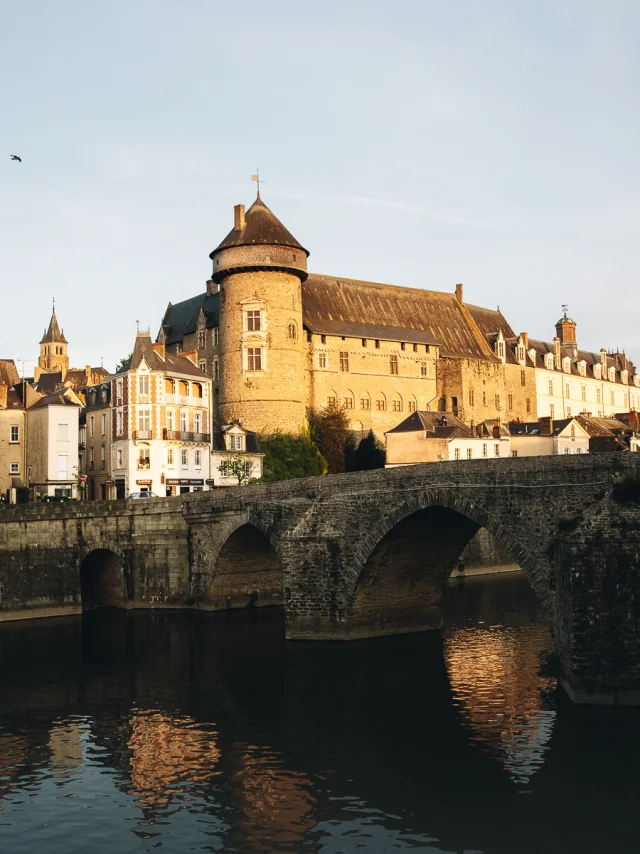 CP-Hellotravelers_-_Mayenne_Tourisme-1920px.jpg