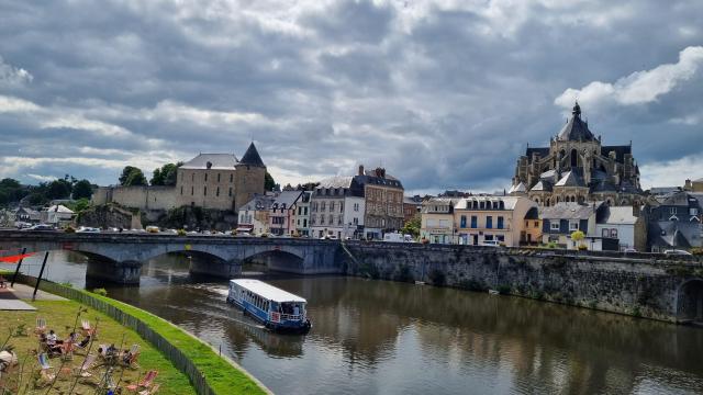 Bateau promenade La Meduana à Mayenne