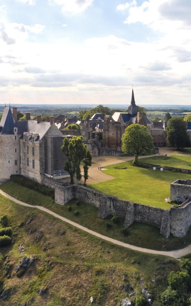 Sainte-Suzanne-CP-Alexandre_Lamoureux_-_Mayenne_Tourisme-7050-1920px.jpg