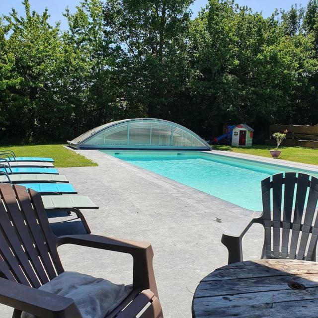 Piscine Camping à La Ferme La Viotterie