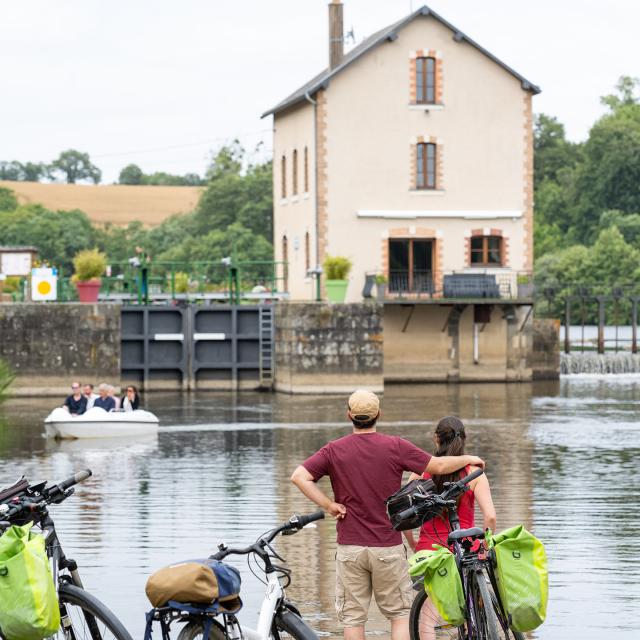 Mayenne Roche Neuville Instapadesstudio 0929